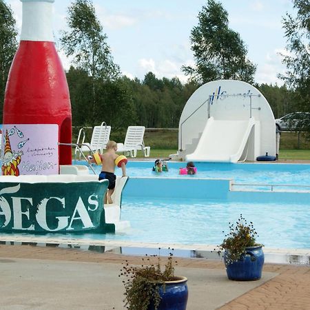 Bjoerkbackens Stugby I Vimmerby Otel Dış mekan fotoğraf